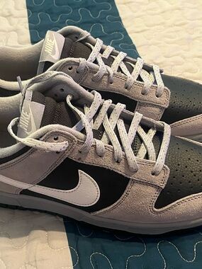 NIKE DUNK LOW LIGHT SMOKE GRAY ANTHRACITE MENS 10 ***NWOB***